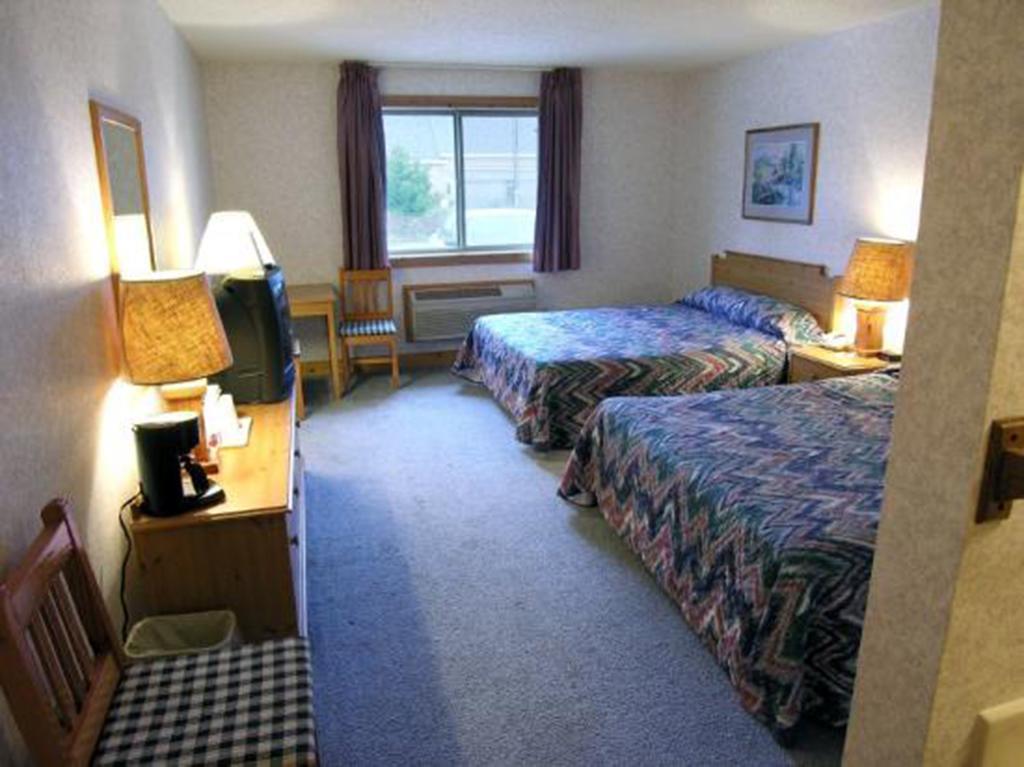 The Pinewood Lodge Au Gres Room photo